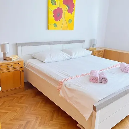 Appartamento Cozy In *